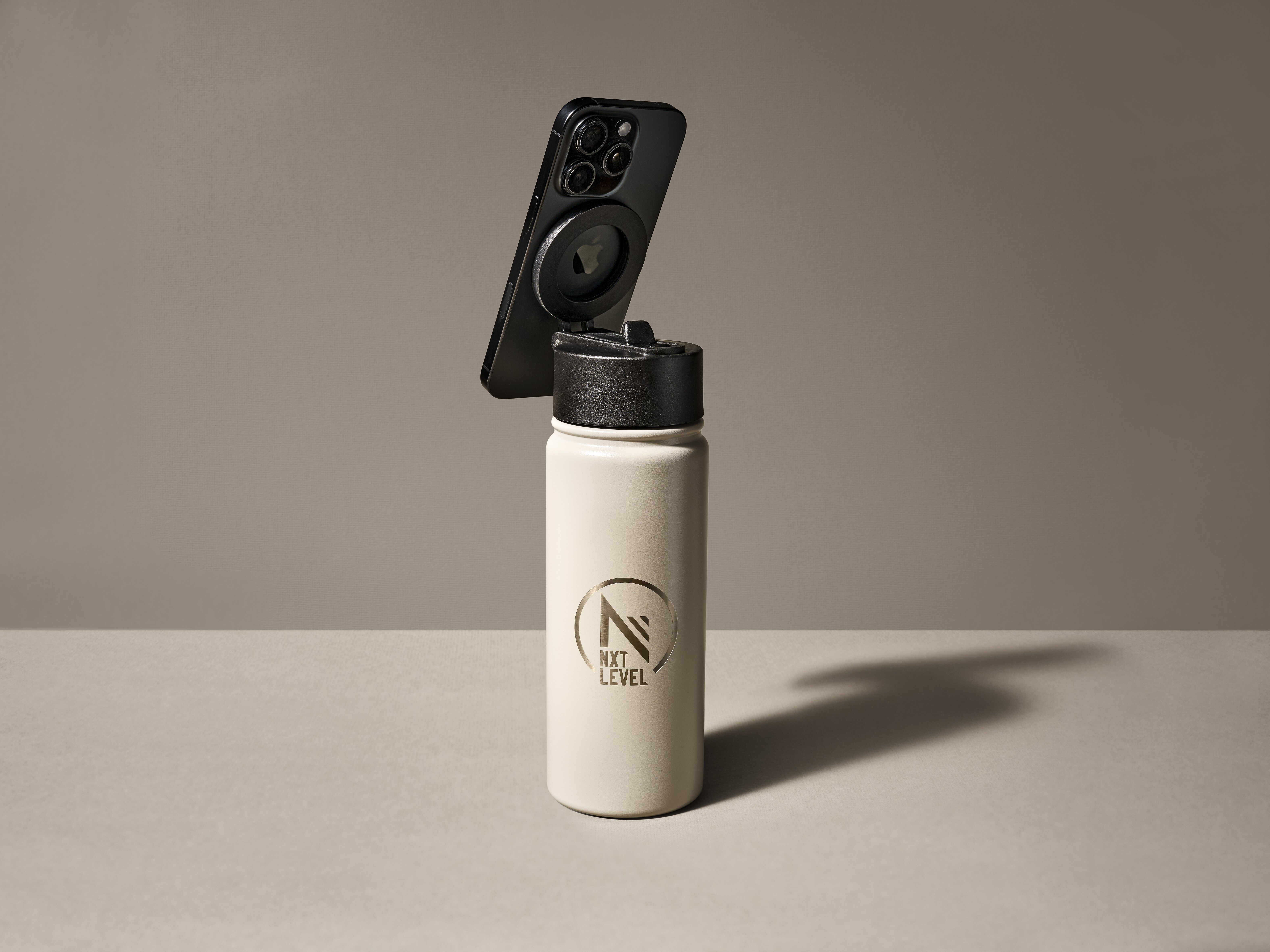 Mag Bottle Taupe - 600 ml image number 2