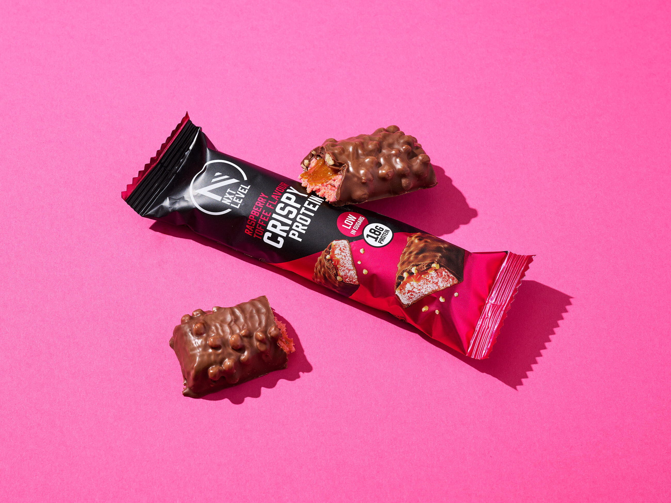 Crispy Protein Raspberry Toffee - 15 bars image number 3